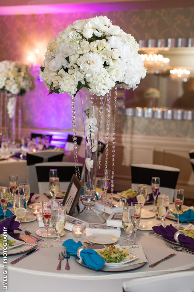 Our beautiful floral chandeliers are complimentary in all our wedding packages. Upgrade them to include the jewels!